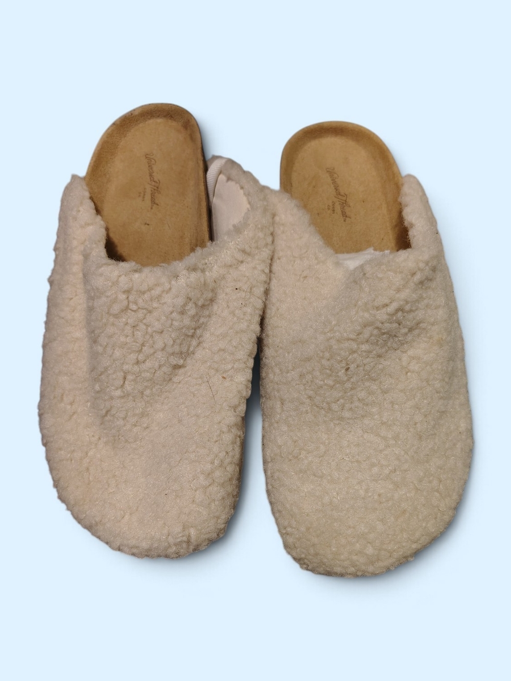 Universal Thread Cream Sherpa Slip-Ons